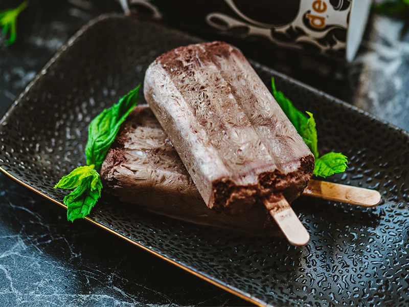 Heiße Schokolade am Stiel