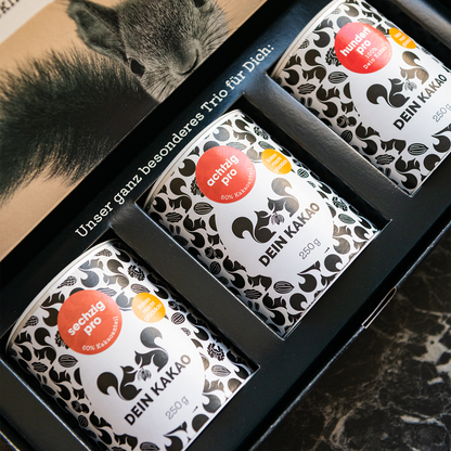 Unser Puristen-Trio als Geschenkset 750 g Bio-Schokoladenpulver mit Geschenkverpackung