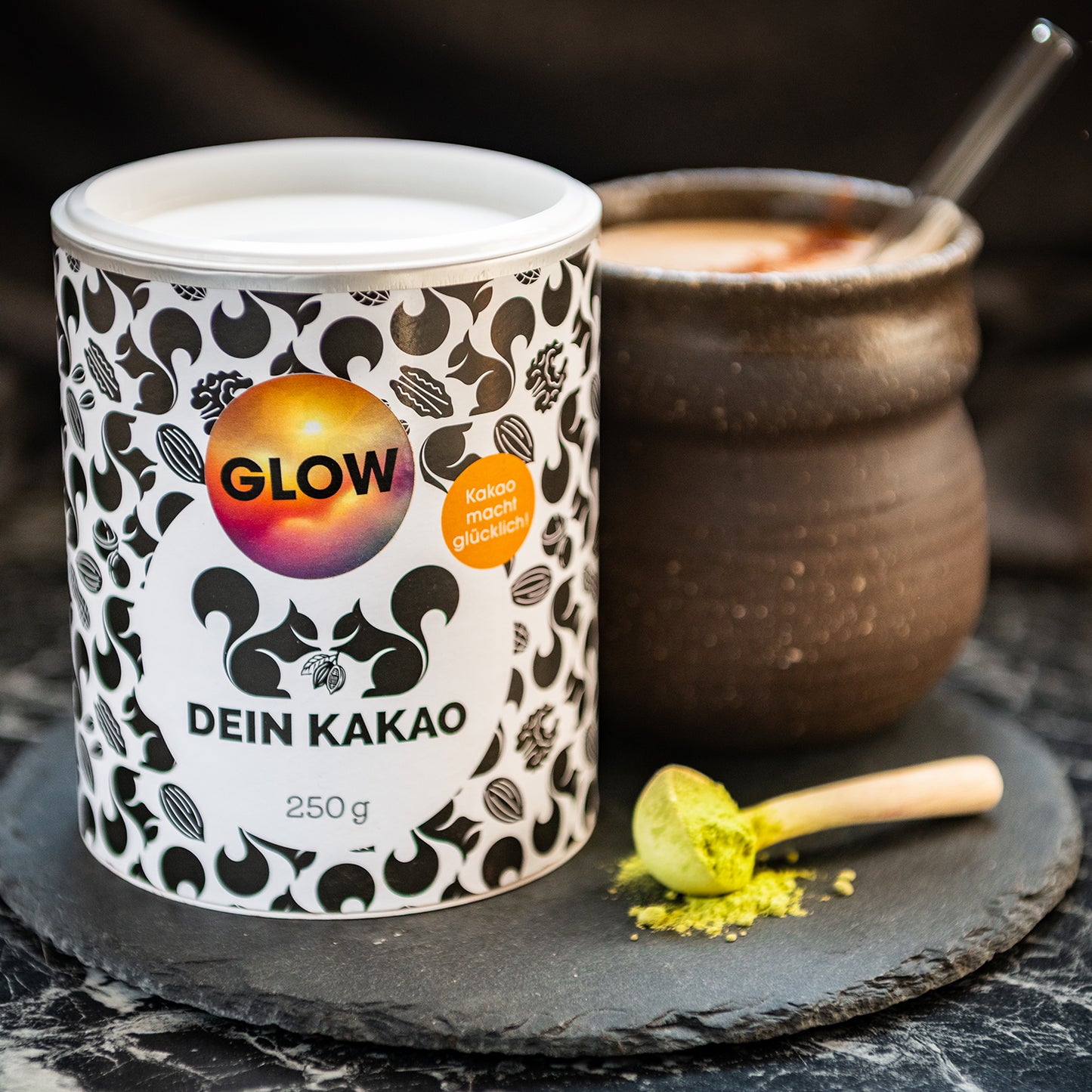 GLOW Bio-Trinkschokoladenpulver mit Matcha, Chlorella und Spirulina 250 g